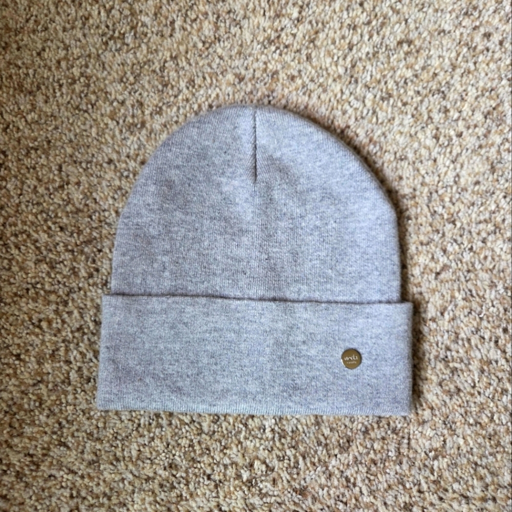 Norla Canada Wool And Alpaca Blend Grey Beanie Hat